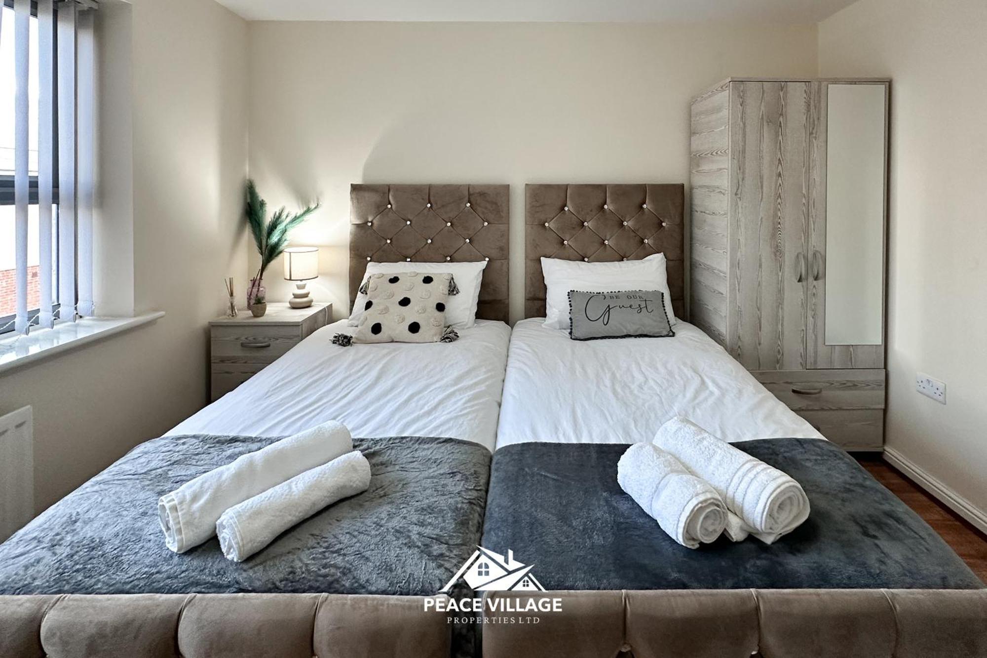 Ashton Co-Living - Private Room Self-Cater Манчестер Экстерьер фото