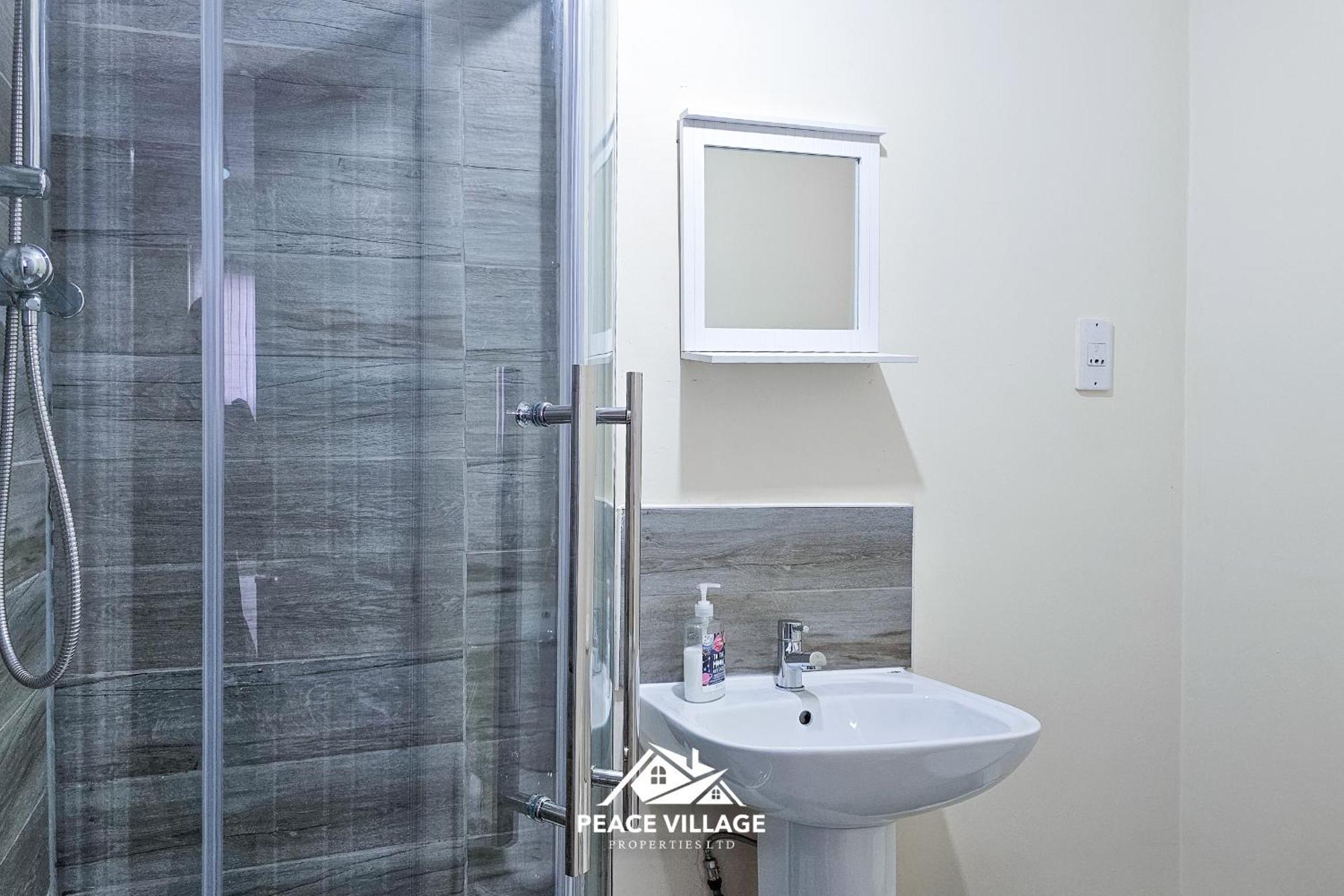 Ashton Co-Living - Private Room Self-Cater Манчестер Экстерьер фото